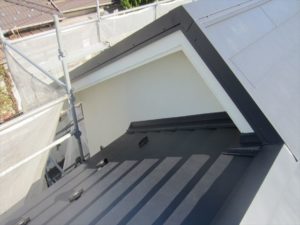 カバー工法完工時の屋根