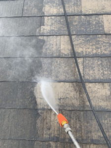 屋根・外壁リフォーム　高圧洗浄　屋根