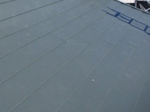 屋根カバー工法工事　完成