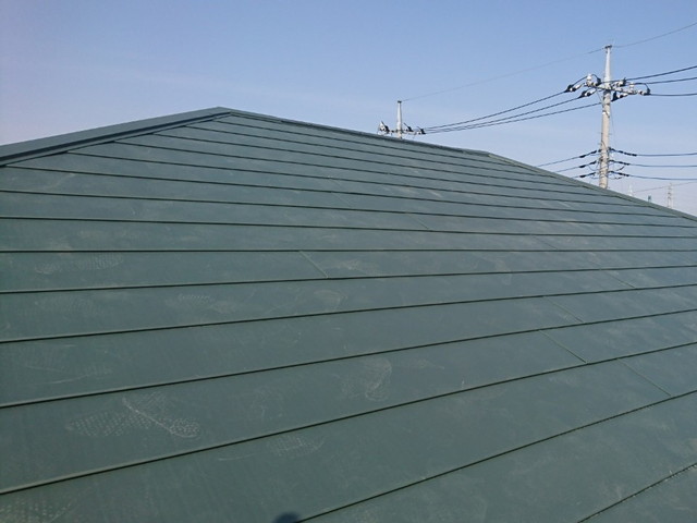 屋根カバー工法工事　施工完了