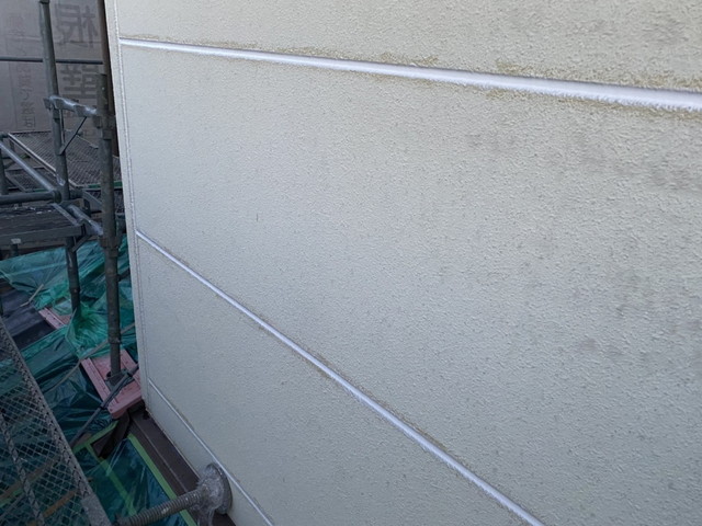 外壁塗装　コーキング工事