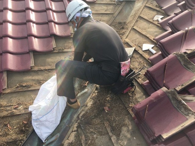 高崎市　雨漏り修繕　屋根葺き直し