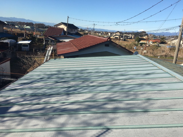 前橋市　雨漏り　屋根　葺き替え　カバー工法