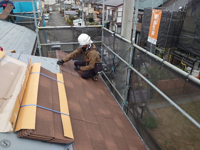 屋根葺き替え