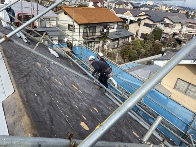 群馬県安中市　屋根葺き替え工事　パミール撤去