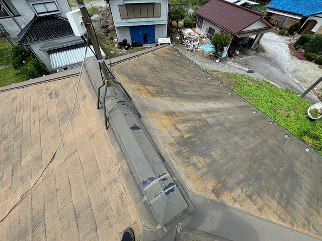 埼玉県神川町　屋根の色褪せ　見積もり依頼