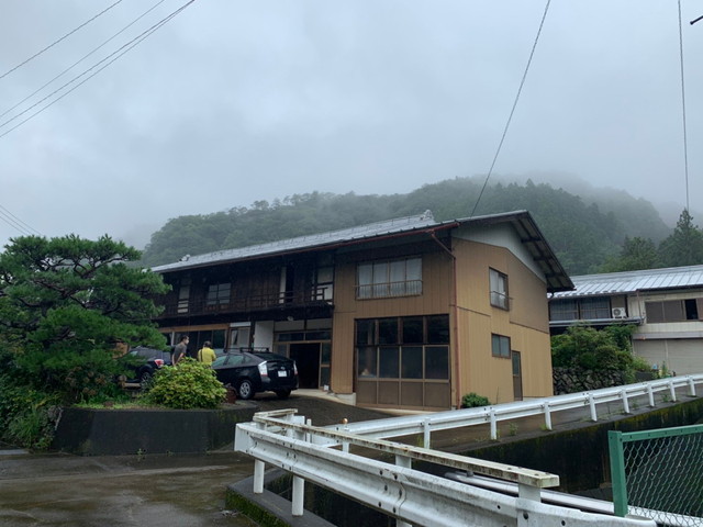 群馬県高崎市　何度か雨漏り修理をしているが直らない　無料調査