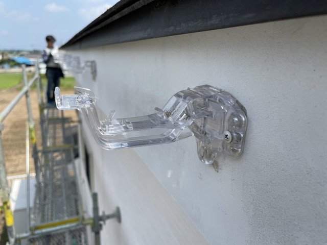 群馬県高崎市　雨どい交換工事　既存雨どい撤去　金具設置