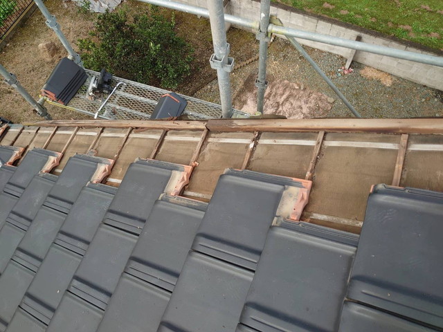 群馬県藤岡市　ケラバ瓦下地補強　下地材の新設