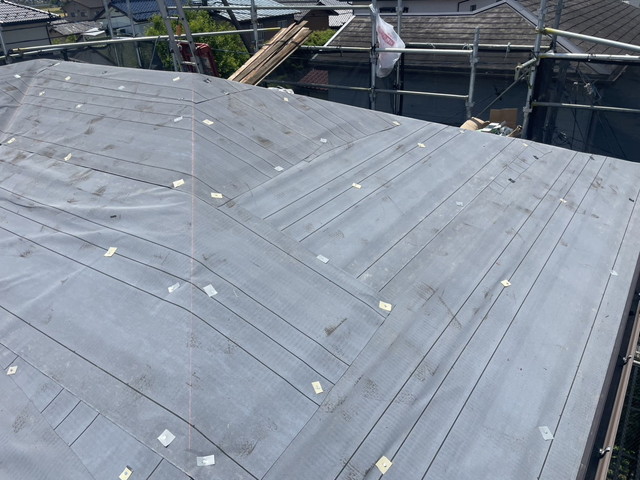 屋根カバー工法