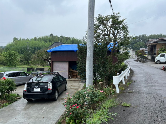群馬県太田市 倉庫の屋根が雨漏りしている 無料調査