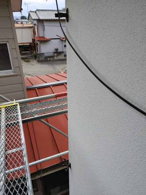 群馬県藤岡市　雨樋交換工事｜パナソニック半丸105　金具設置