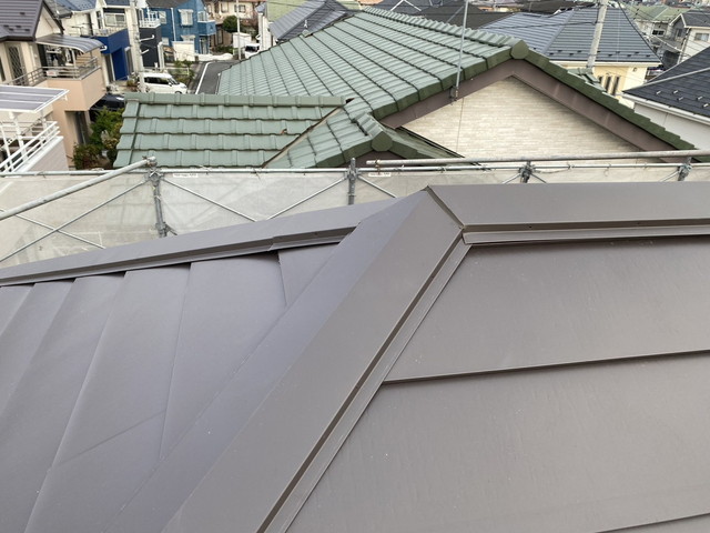 群馬県高崎市　高耐久屋根カバー工法　快適＆安心な住まい再生