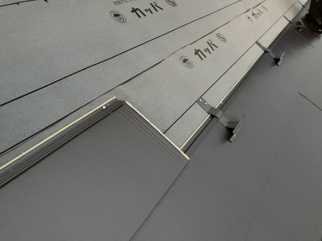 群馬県高崎市　葺き替え工事　横暖ルーフas