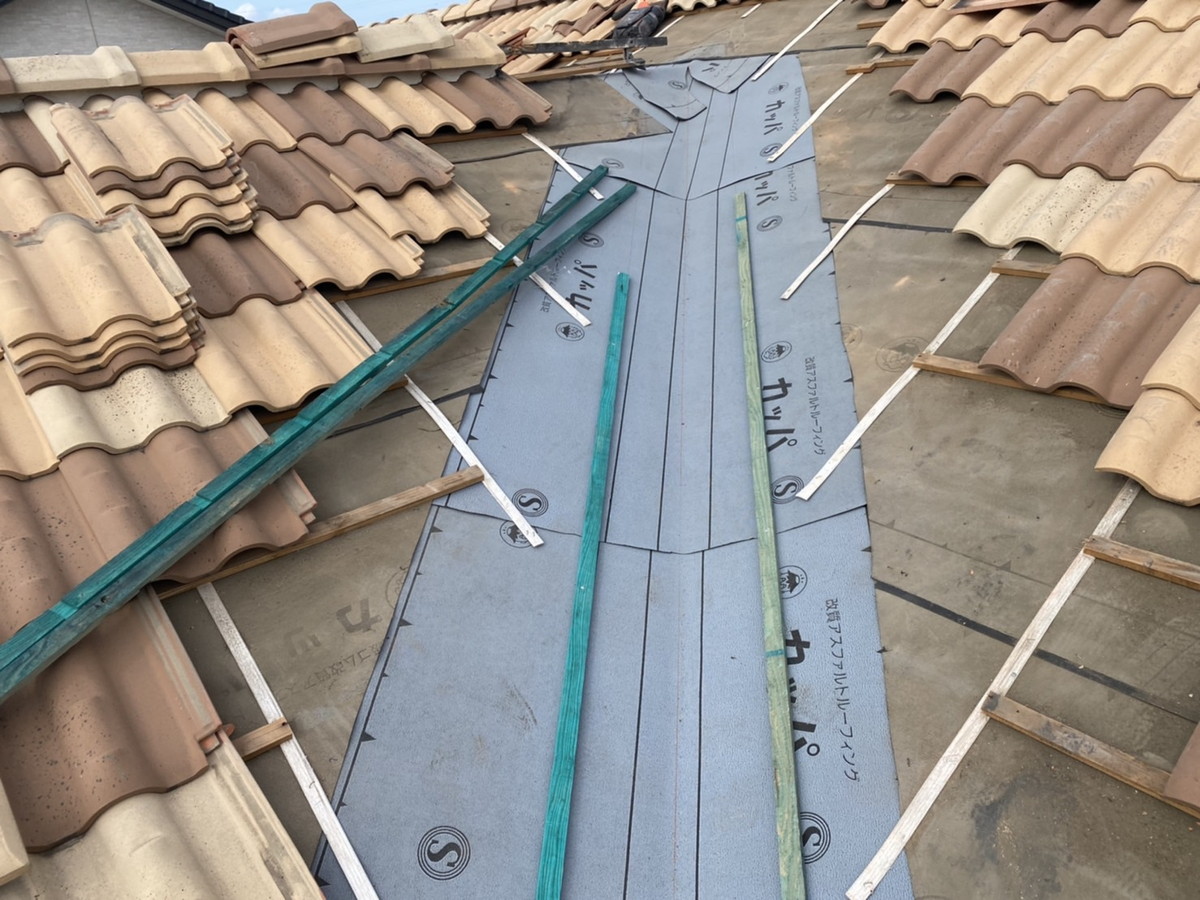 群馬県藤岡市　谷板金交換　板金加工