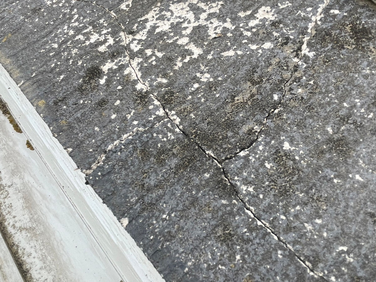 埼玉県寄居町K様邸 屋根カバー工法 コロニアル 横暖ルーフ