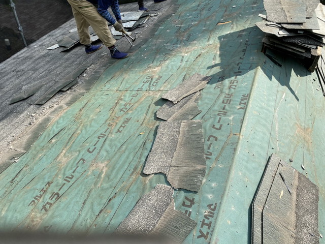 長野県軽井沢町Y様邸　コロニアル　横暖ルーフS  急勾配　葺き替え工事