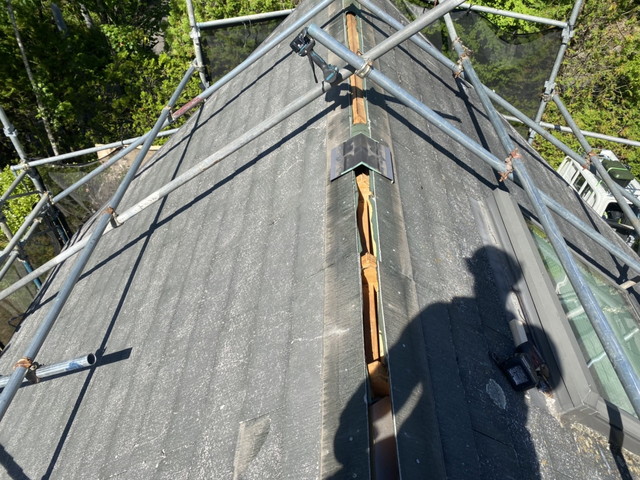 長野県軽井沢町Y様邸　コロニアル　横暖ルーフS  急勾配　葺き替え工事