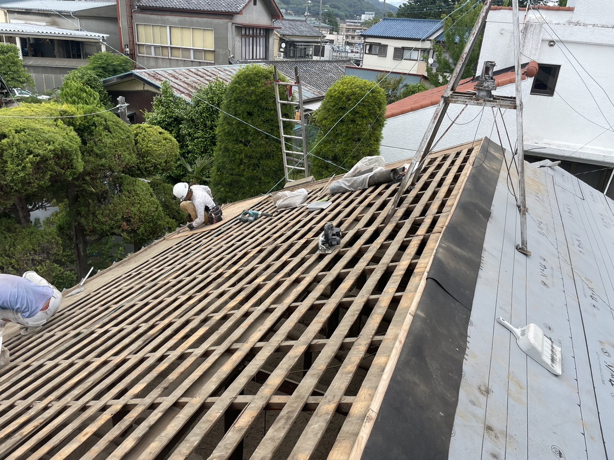 群馬県桐生市A様邸　和瓦　横暖ルーフ　葺き替え工事