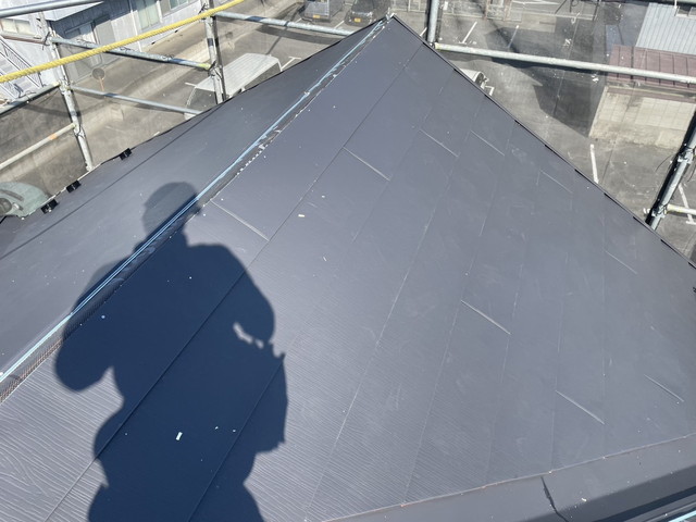 群馬県高崎市H様邸　コロニアル　スーパーガルテクト　葺き替え工事