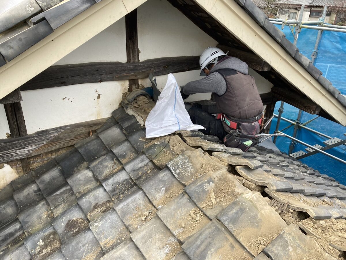 群馬県藤岡市T様邸　葺き替え工事　イーグルエクサ　和瓦　古民家