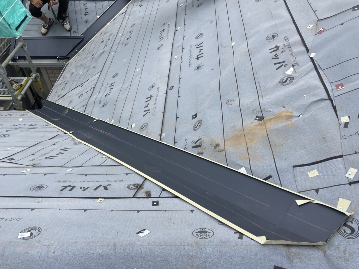 埼玉県寄居町K様邸 屋根カバー工法 コロニアル 横暖ルーフ