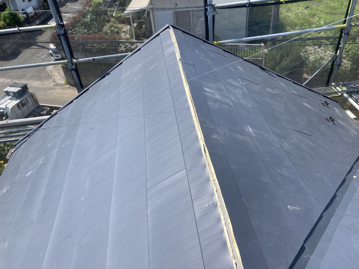 埼玉県寄居町K様邸　屋根カバー工法　コロニアル　横暖ルーフ