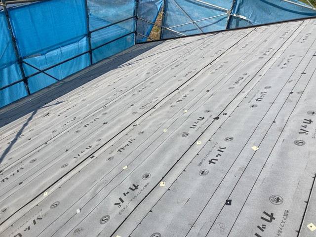 群馬県伊勢崎市T様邸　スレート屋根　横暖ルーフ　