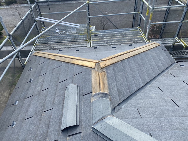 群馬県高崎市N様邸　コロニアル　スーパーガルテクト　カバー工法