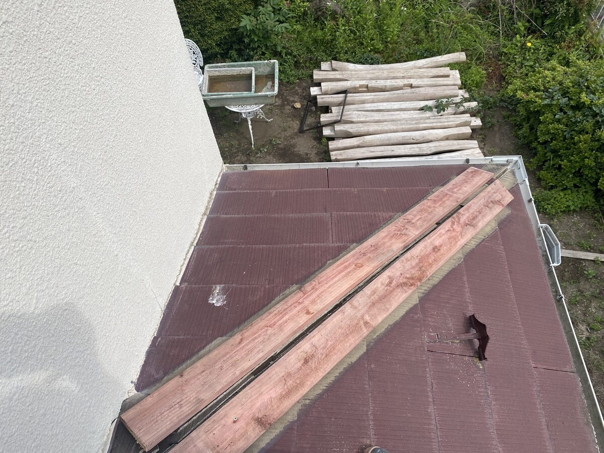 群馬県高崎市Y様邸　棟板金交換